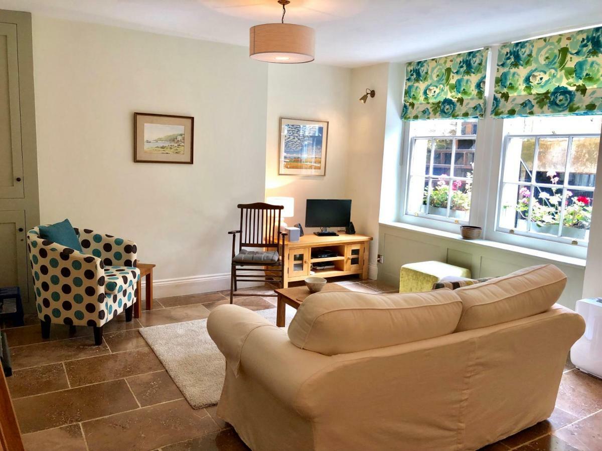 Lauras Townhouse Apartments Garrard'S Retreat Bath Luaran gambar